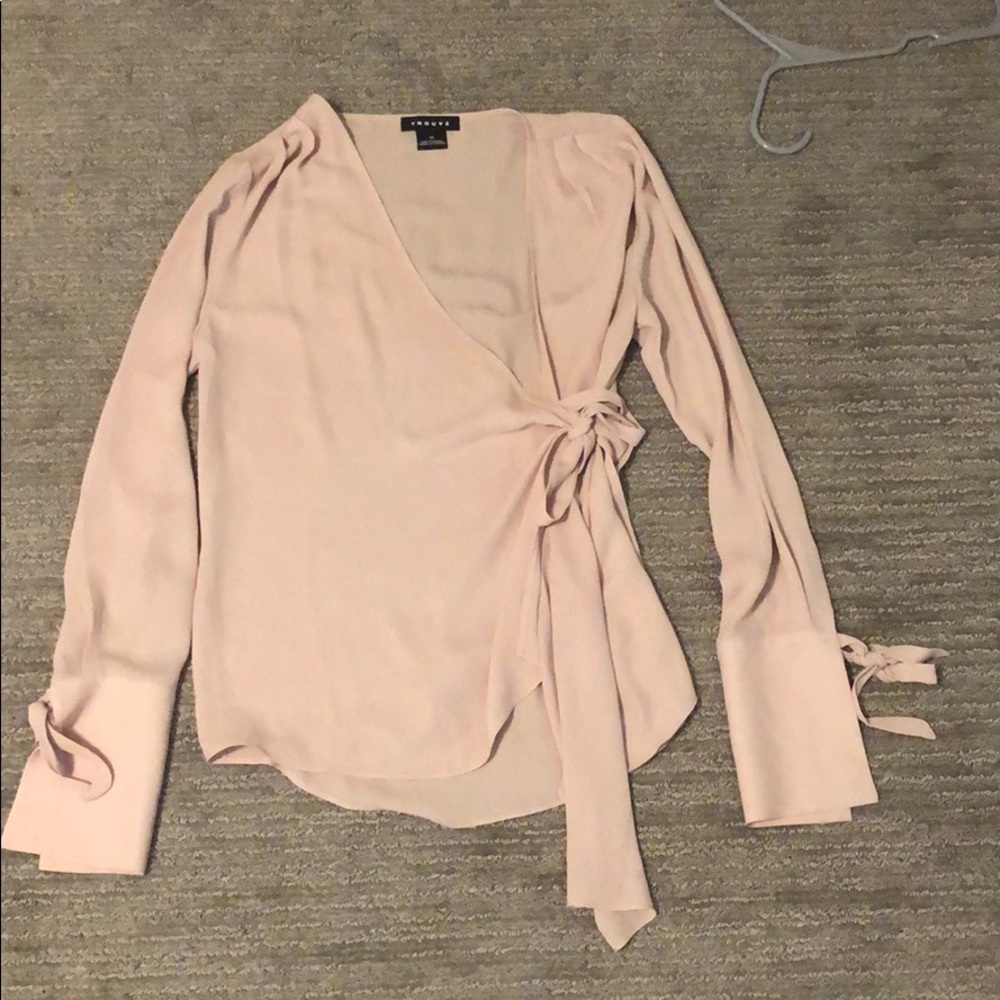 Trouve Tan Tie wrap top